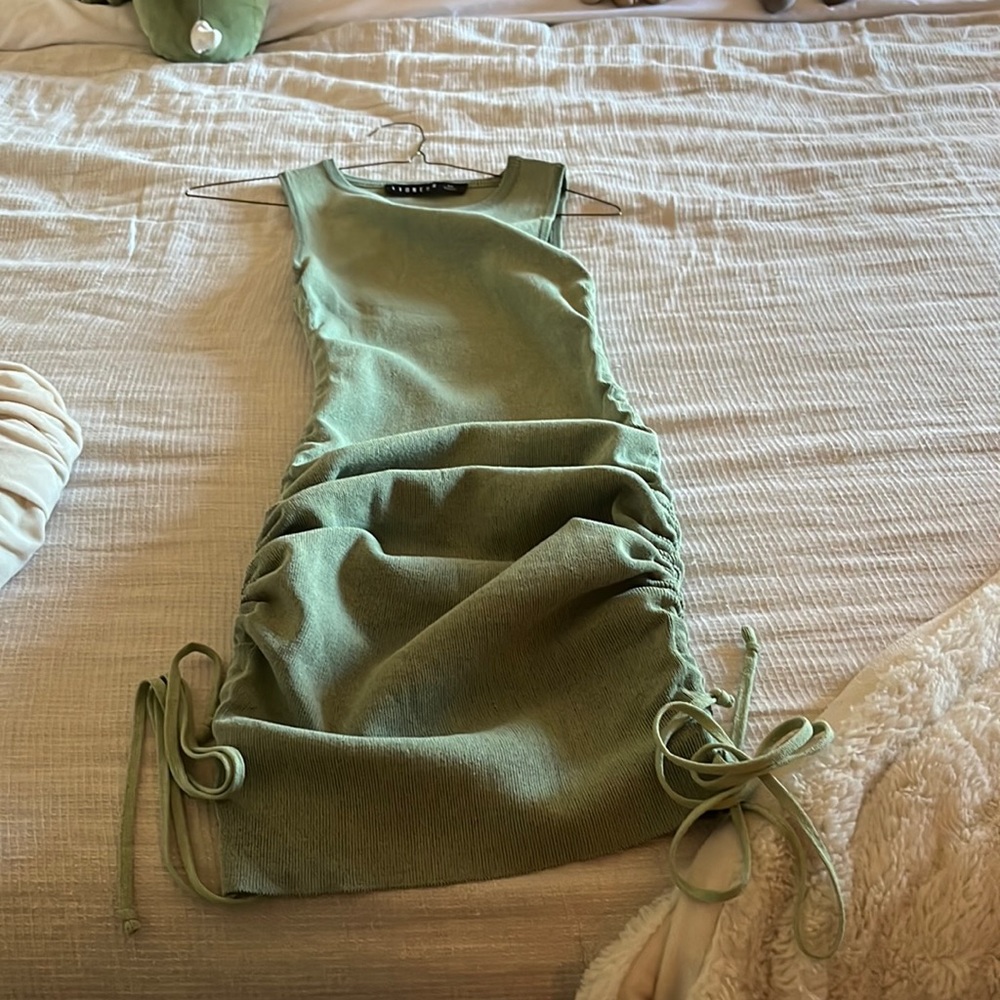 Lioness green scrunch dress size XS